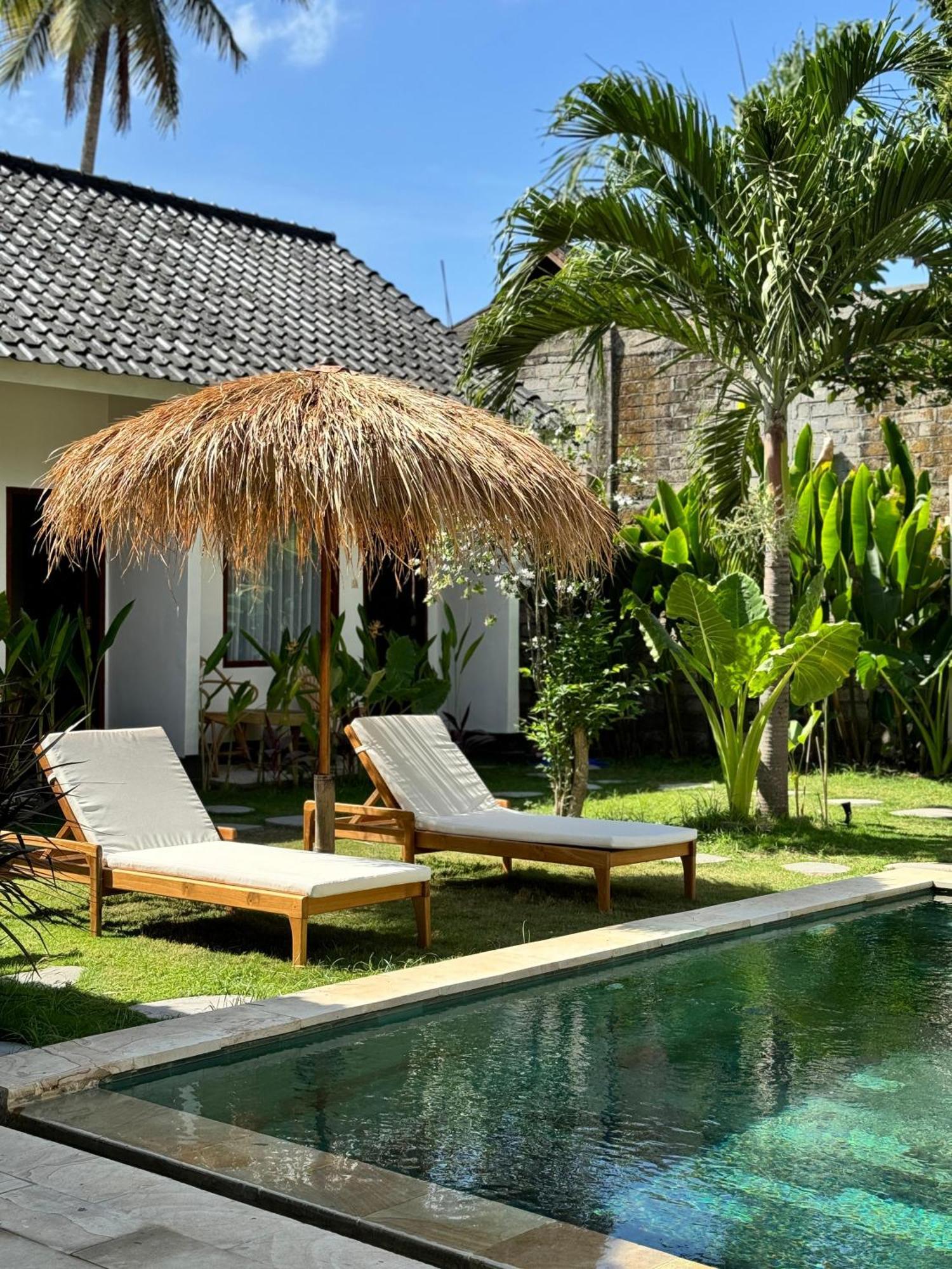 Отель Masaya Retreat Lombok Kuta  Экстерьер фото