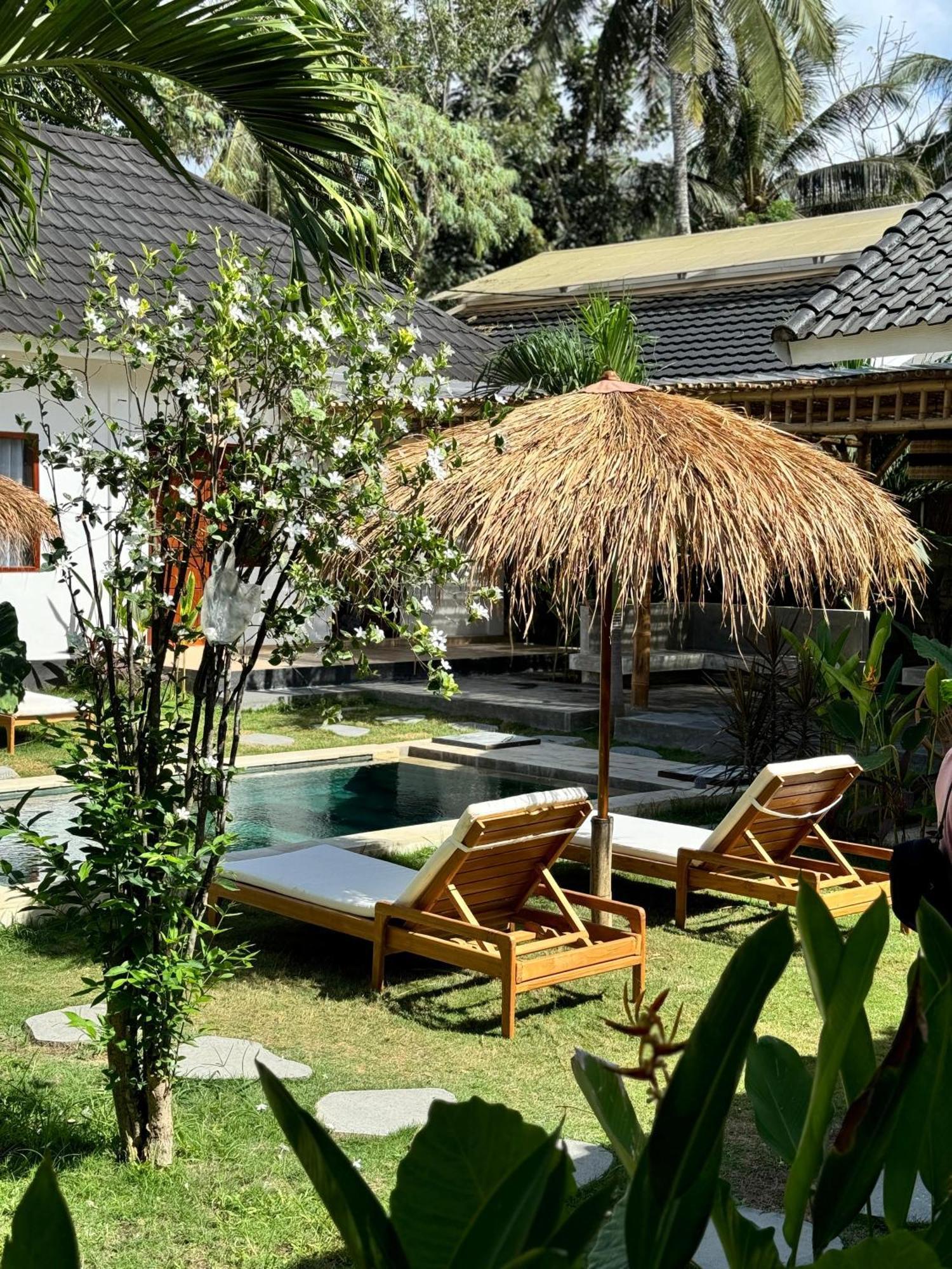 Отель Masaya Retreat Lombok Kuta  Экстерьер фото