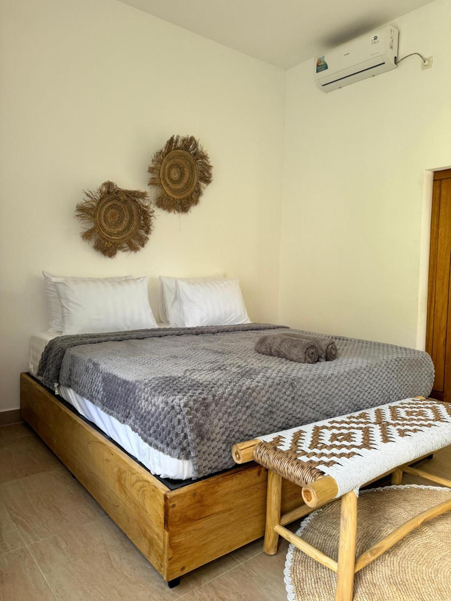 Отель Masaya Retreat Lombok Kuta  Экстерьер фото